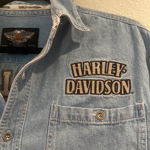 Harley Davidson long sleeve button up denim - Picture 2 of 8